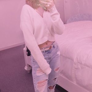 White brandy sweater